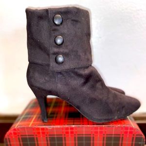 Fioni Charcoal Black Heels